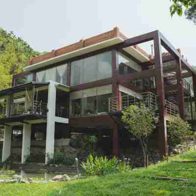 山也未央 Hotel Exterior