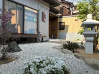 TAKAYAMA KAEDENOYADO Hotel di 