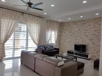 Sitiawan semi D homestay with 4 bedrooms