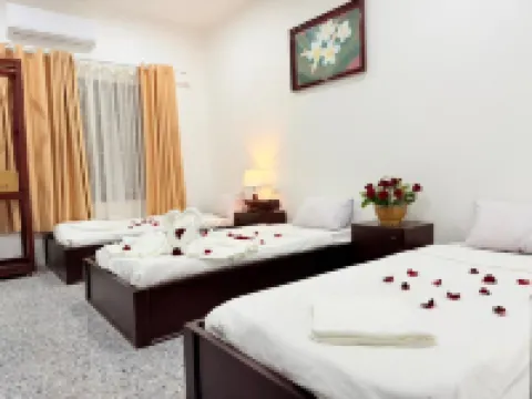 Vang Vieng Ruby Villa Hotel