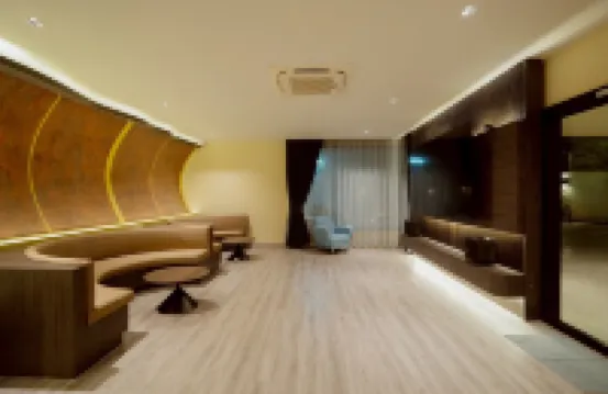 Yacht Pool&Gallery Villa