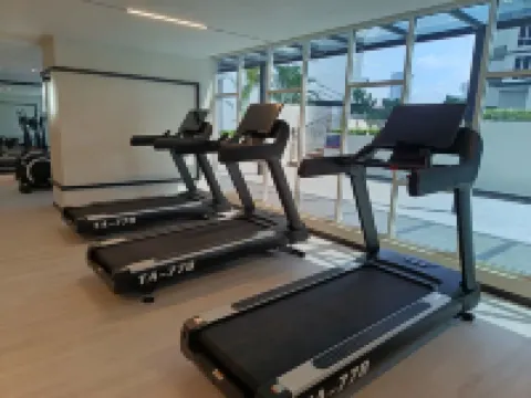 Trellis Residences (5 min to RTS and CIQ)