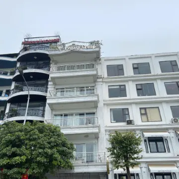 Westlake Pearl Suites & Spa 2 - By Pegasy Group