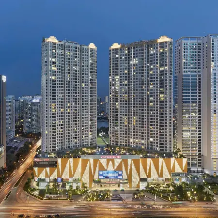 MEVIS HOME - Vinhomes D'Capitale Ha Noi Luxury Apartment Отели рядом с достопримечательностью «Университет Естествознания»