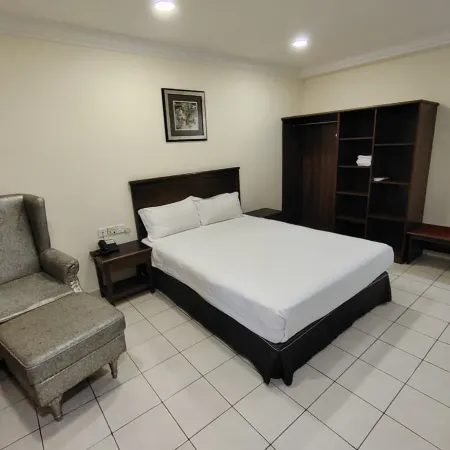 HPL Apartment Отели в г. Лабуан