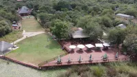 Crocodile Pools Safari Lodge - bar