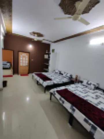 Krishnaalay Guest House