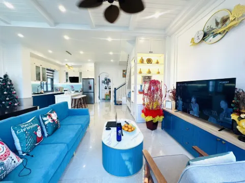 3 bedroom seafront Cherry Villa - Novaworld Phan Thiet - Villas