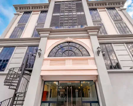 โรงแรมเฮือนขันทอง โรงแรมในแพร่