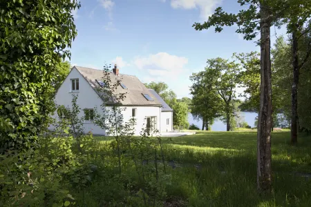 Elements Lodges Отели в г. Эннискиллен