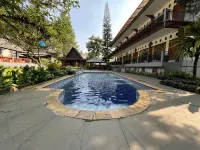 Santa Monica Resort - Villas