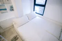 CANOPYPROPERTIES 馬尼拉高爾夫鄉村俱樂部附近的飯店