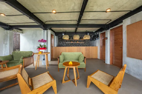 Asahan Munduk Cabin Отели рядом с достопримечательностью «Водопад Мундук»