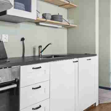 Elegant Urban Apartment Rooms