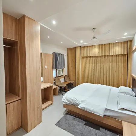 Hotel Pratap Inn