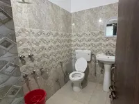 Hotel Paradise Inn โรงแรมในกัตรัช
