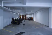 The Cabin Hotel Mantrijeron - parking