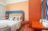 2BR at Sky House BSD near AEON & ICE - Gym