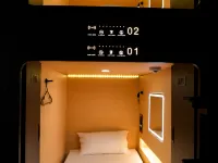 OWNLY CAPSULE HOTEL โรงแรมใกล้โรงเรียนเทพศิรินทร์
