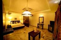 Nayagara Hotel - Bares