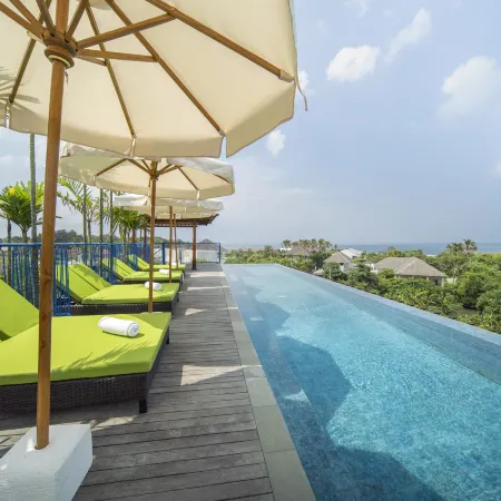 Atap Beach Resort Canggu by Ini Vie Hospitality Отели рядом с достопримечательностью «Пляж Эхо»