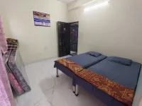 Vatavruksha Swamikrupa Residency Hotels in Akkalkot