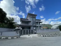 Private Pool Retreat, 6BR Langkawi Villa by Zervin  호텔