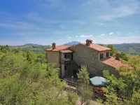 Farmhouse in Apecchio with Pool & Spa