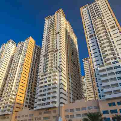 Stylish Serene 2BHK in the Heart of the City Hotel Exterior