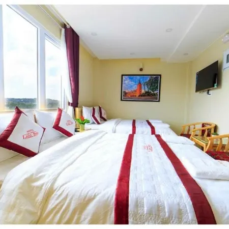 Liên Sơn Hotel