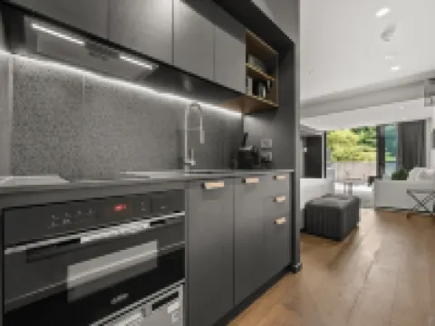 สตูดิโอแสงส่องสว่างใน แบรดดอน พร้อมที่จอดรถ โรงแรมในBraddon