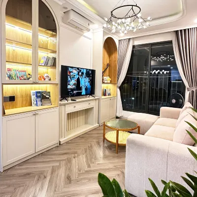 Apartment 2BR _ Picity High Park _ Free Pool&Gym Hotels near Đài Tưởng Niệm Liệt Sĩ Lê Văn Khương