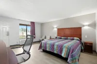 American Inn & Suites - Pet friendly