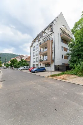 Brasov Hillside Suite Near City Center - พร้อมระเบียง