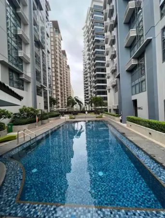 J&M Cozy Retreat Отели рядом с достопримечательностью «Citi Plaza»