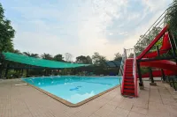 Mina resort and Spa - Pool