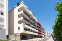 HOTEL BEST WESTERN FONTAINE-ARGENT Hotels near University of Franche-Comté
