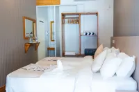 Navaya Dhiffushi Hotels in Dhiffushi