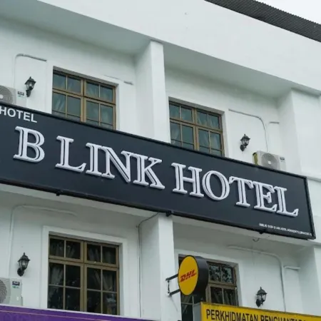 B Link Hotel Отели рядом с достопримечательностью «Аутлет-центр Johor Premium Outlets»