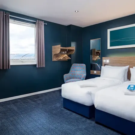 Travelodge London Chiswick High Road Отели рядом с достопримечательностью «Шепердс-Буш»