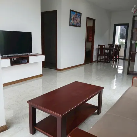 Fly Sport Center Apartment Отели рядом с достопримечательностью «Комплекс туннелей Кучи»
