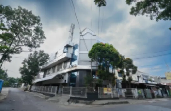 ARA Stay By ARBA Hotels near Sri Baduga Museum