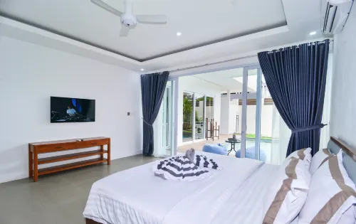 3 Bed Paradise Villa in Kuta Pool and Great Wi-Fi