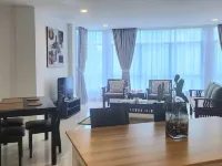 SAMSURIA BEACH SUITE APARTMENTS Hotels in Balok