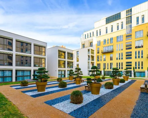 Lagrange Aparthotel Lyon Lumière Hotels near 8th arr.