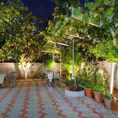 My Home Guest House Hotel Exterior