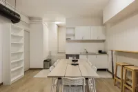 Roquerol Hostel Gracia