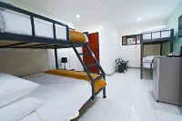 North Victoria Sports and Leisure Inn