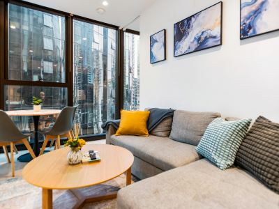 High Life in Southbank | 2BR/2BA + Rooftop Spa