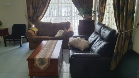 RR Homestay D' Lot 144 Chukai Kemaman